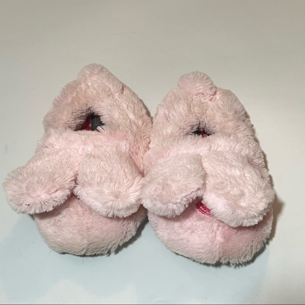 Stride Rite little girls faux-fur pink bunny slippers. Size 7/8